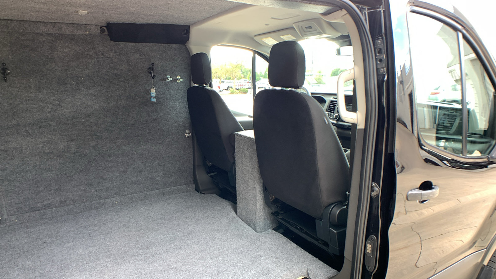 Used 2023 Ford Transit 150 Low Roof AWD w/ Exterior Upgrade Package image 22