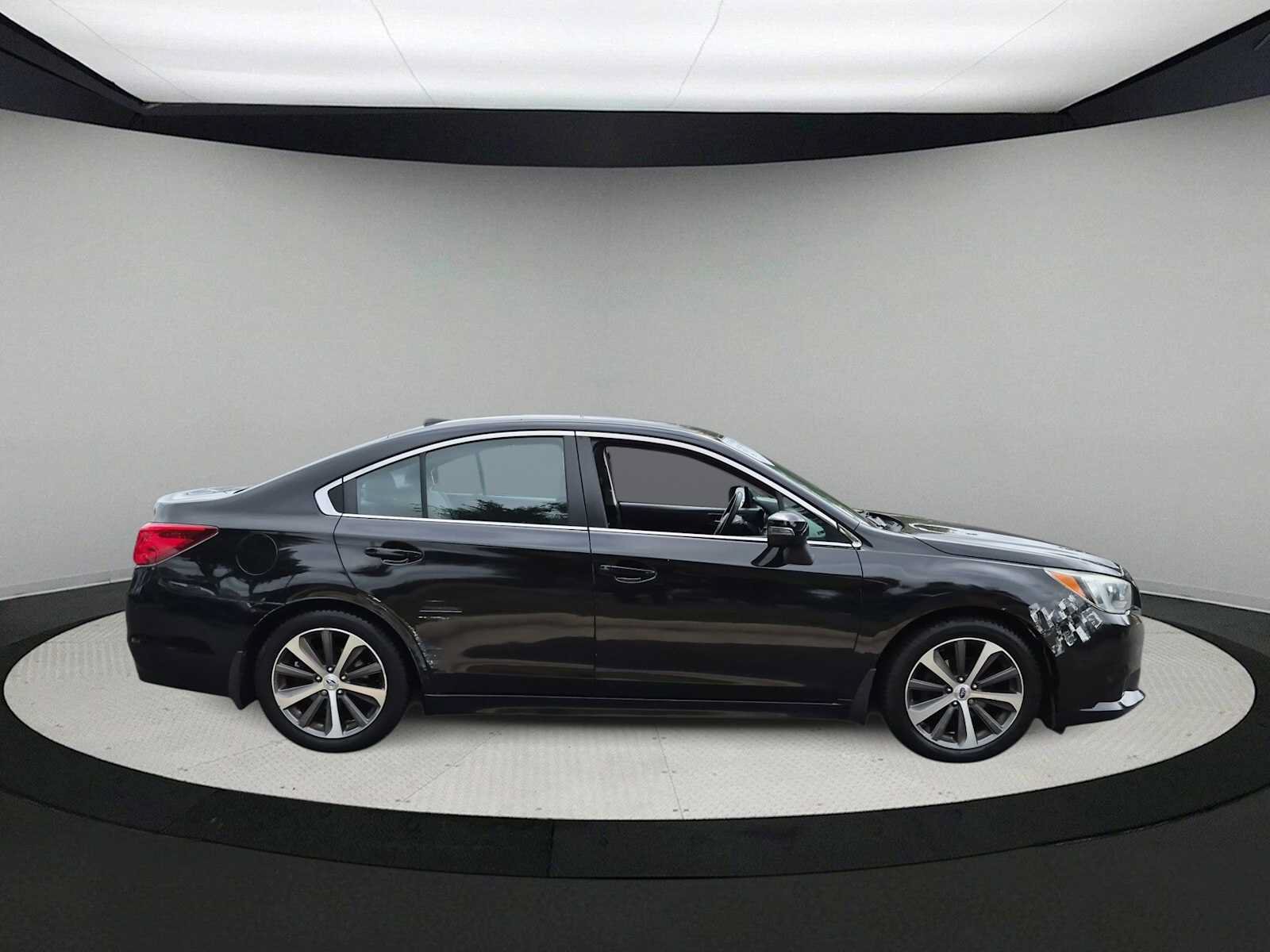 Used 2016 Subaru Legacy 2.5i Limited AWD/4WD image 5