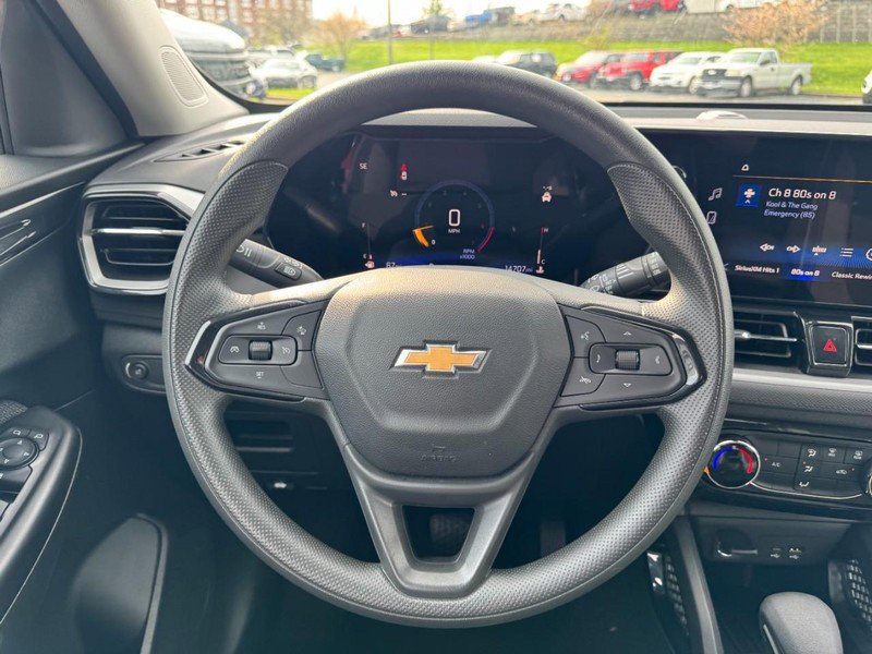 Used 2024 Chevrolet TrailBlazer LT image 12