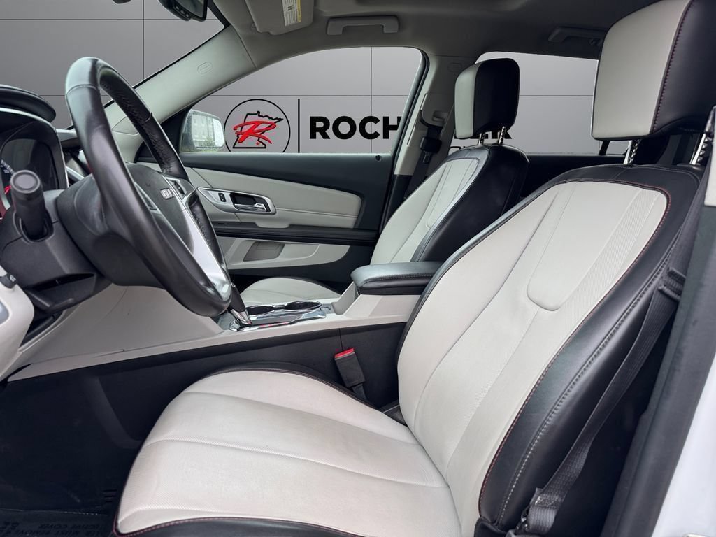 Used 2017 GMC Terrain SLT w/ Open Road Package AWD/4WD image 9