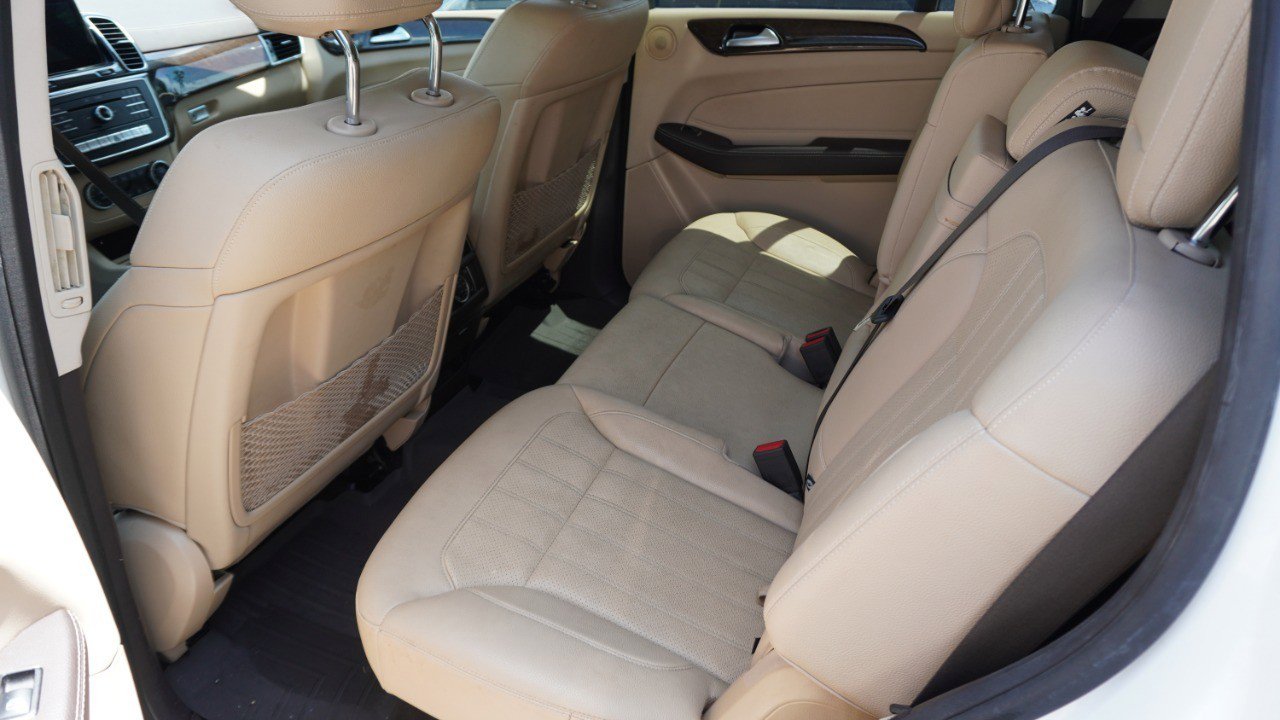 Used 2017 Mercedes-Benz GLS 450 4MATIC image 11