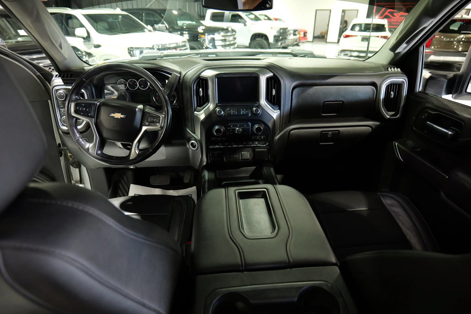 Used 2020 Chevrolet Silverado 2500 LTZ w/ LTZ Plus Package AWD/4WD image 15