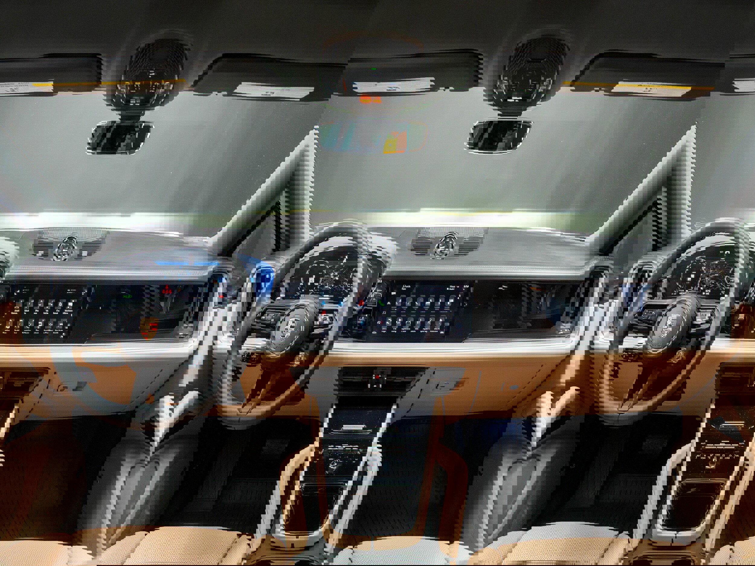 Certified 2024 Porsche Cayenne Coupe image 27