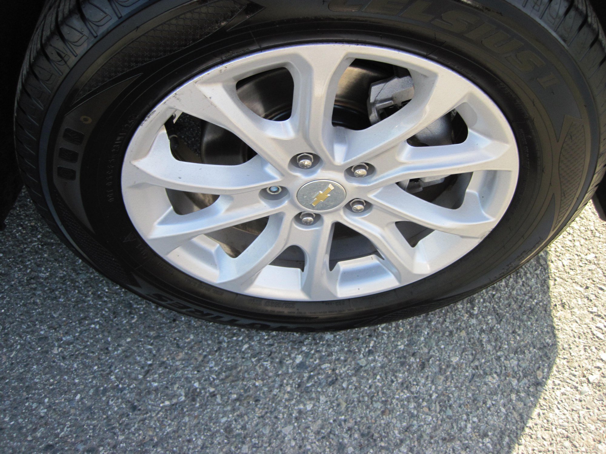 Used 2021 Chevrolet Equinox LT AWD/4WD image 3