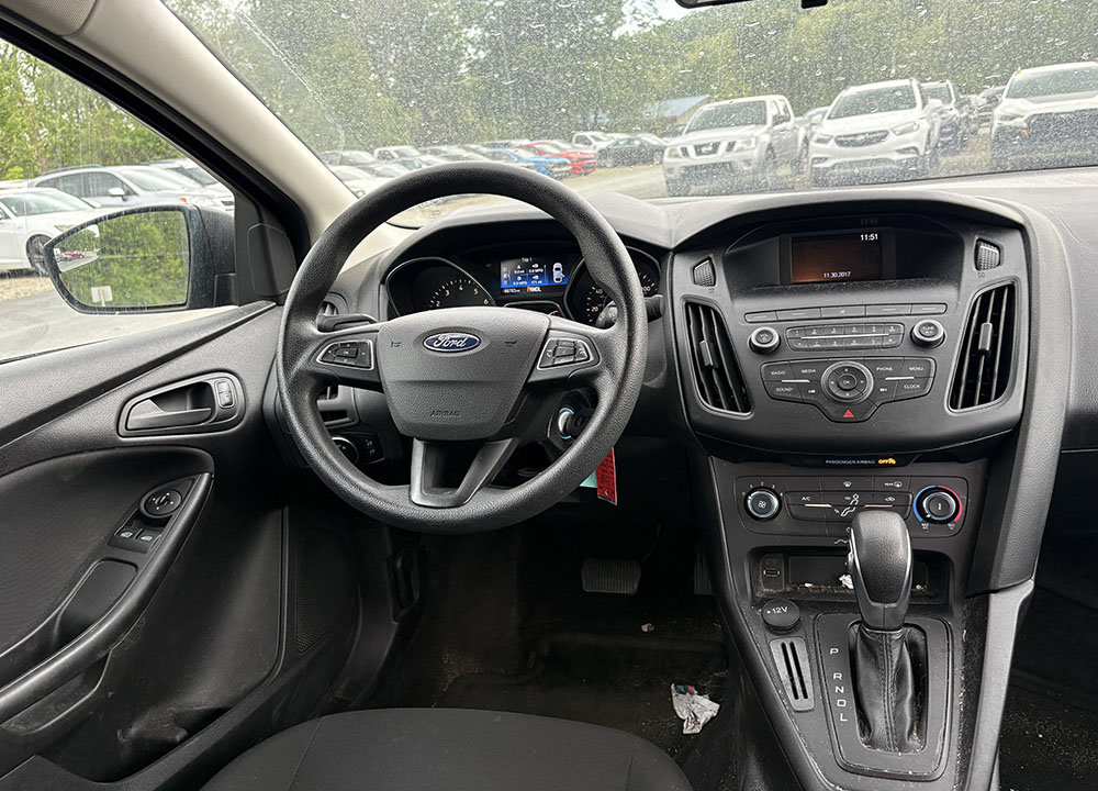 Used 2018 Ford Focus S FWD image 5