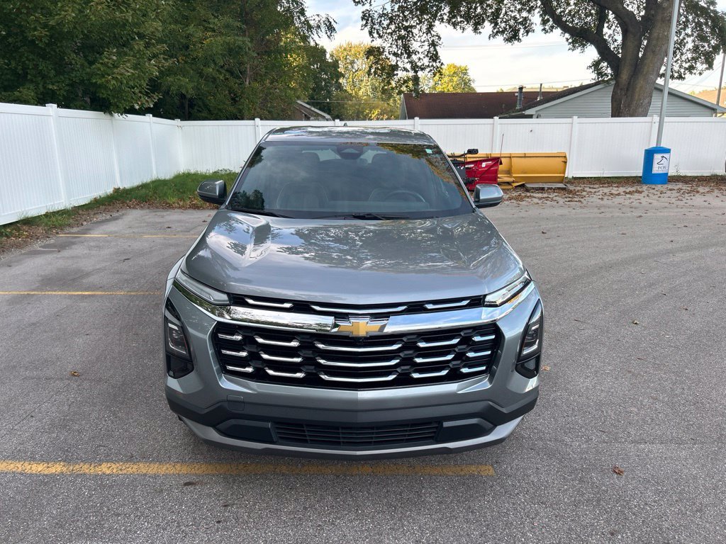 Used 2026 Chevrolet Equinox LT w/ Convenience Package II AWD/4WD image 5