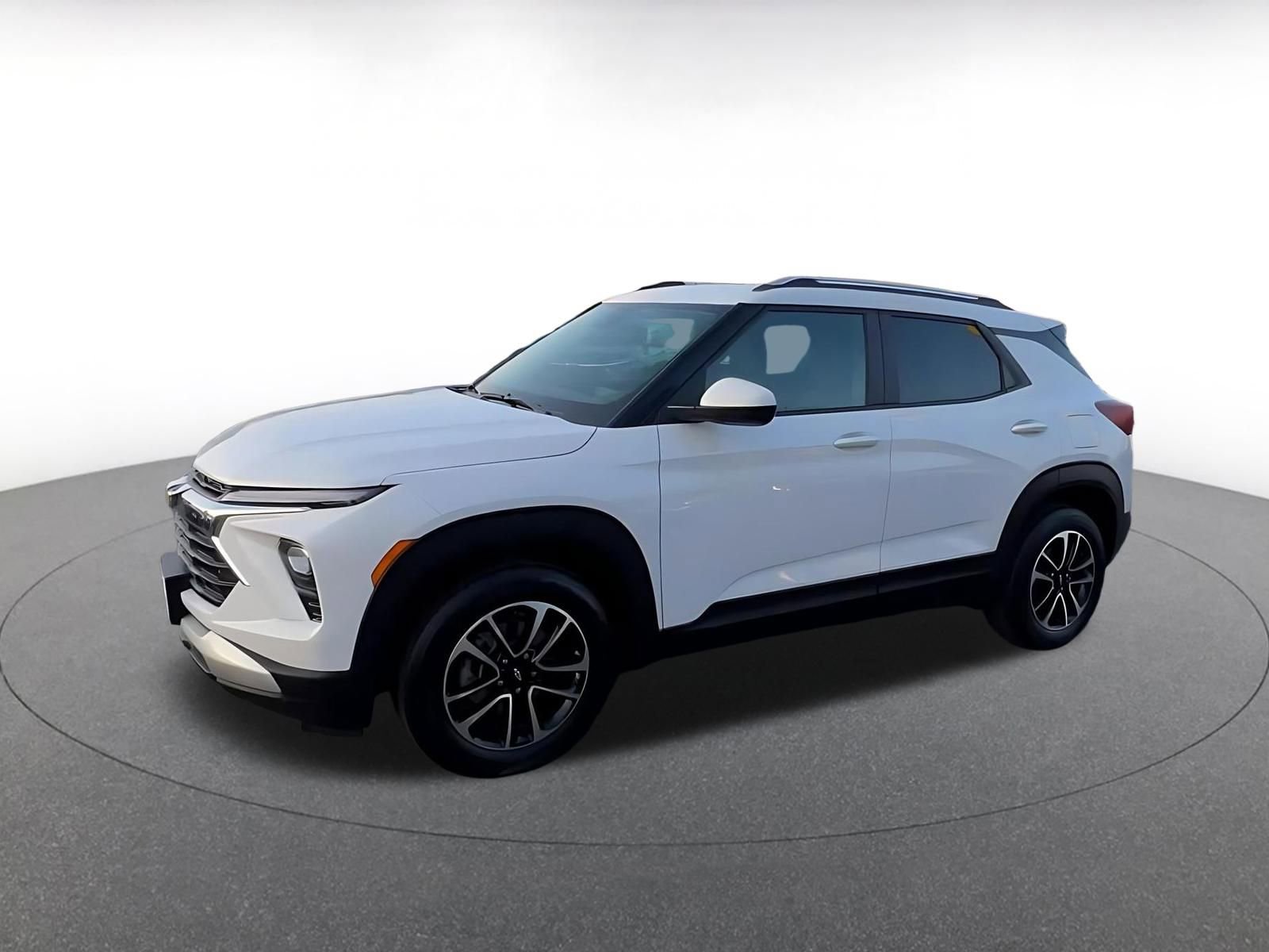 Used 2025 Chevrolet TrailBlazer LT image 8