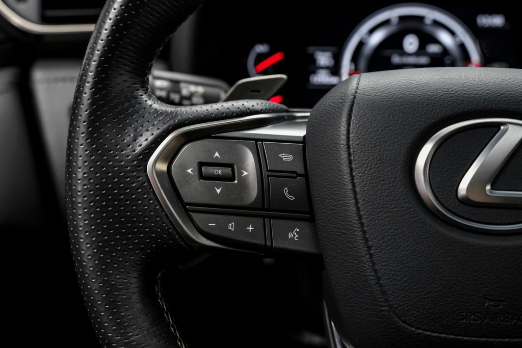 Used 2024 Lexus LX 600 F Sport AWD/4WD image 18