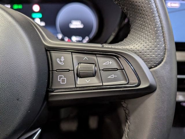 Used 2024 Alfa Romeo Tonale Sprint image 16