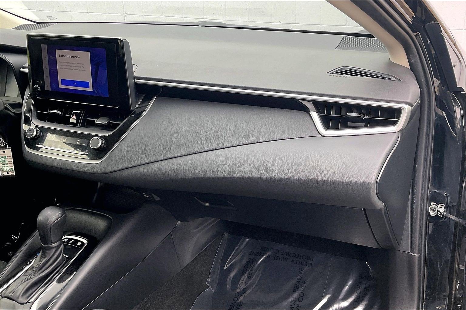 Used 2024 Toyota Corolla LE FWD image 21
