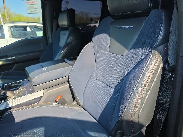 Used 2022 Ford F150 Raptor w/ Raptor 37 Performance Package AWD/4WD image 17