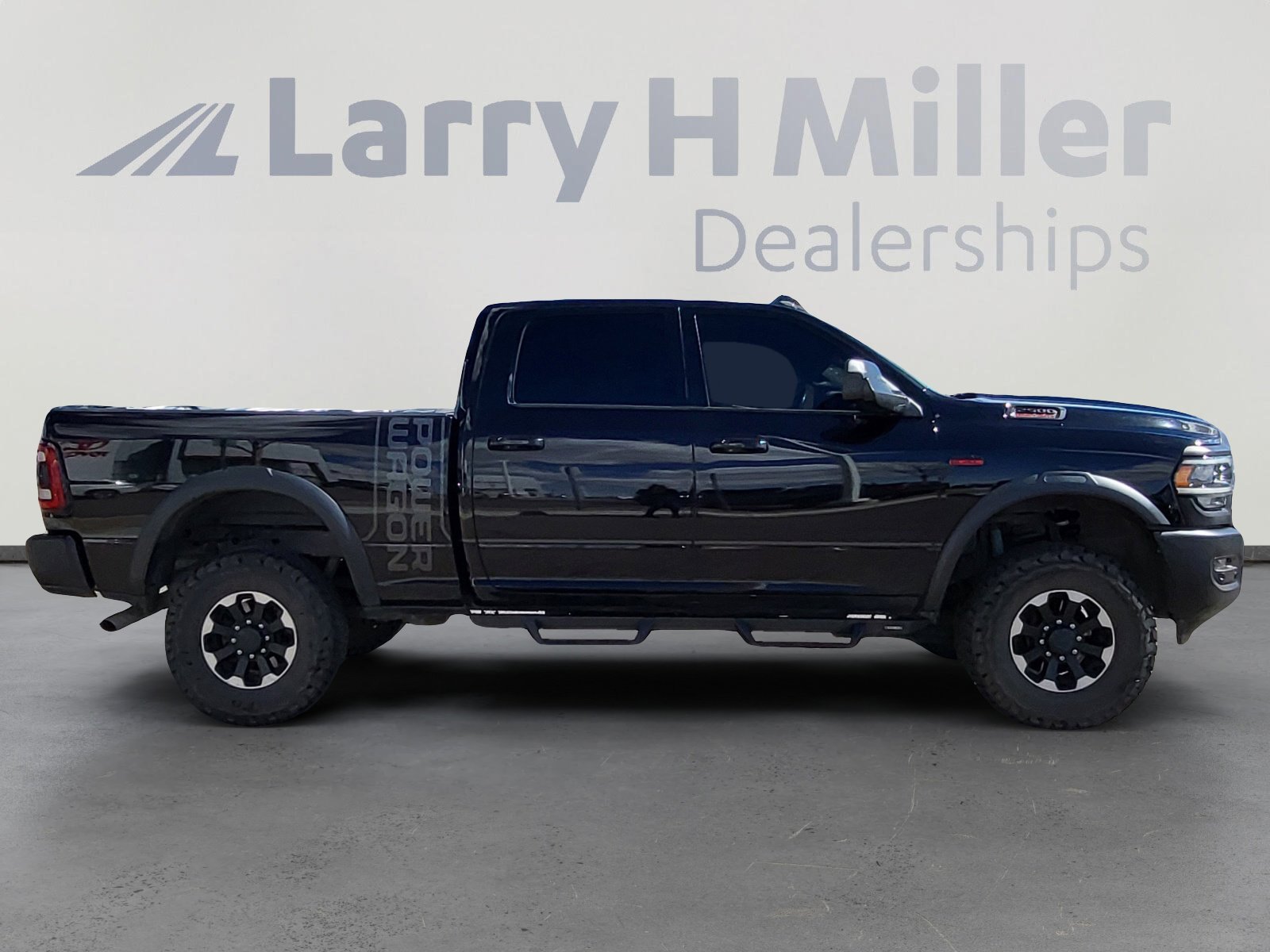 Used 2022 RAM 2500 Power Wagon w/ Level 2 Equipment Group image 6