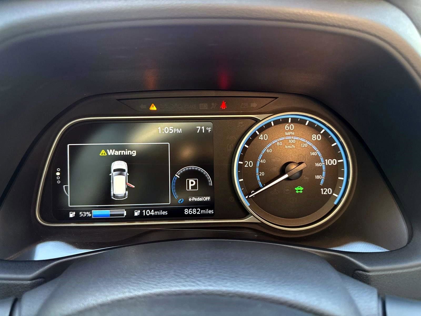 Used 2023 Nissan Leaf SV Plus image 23