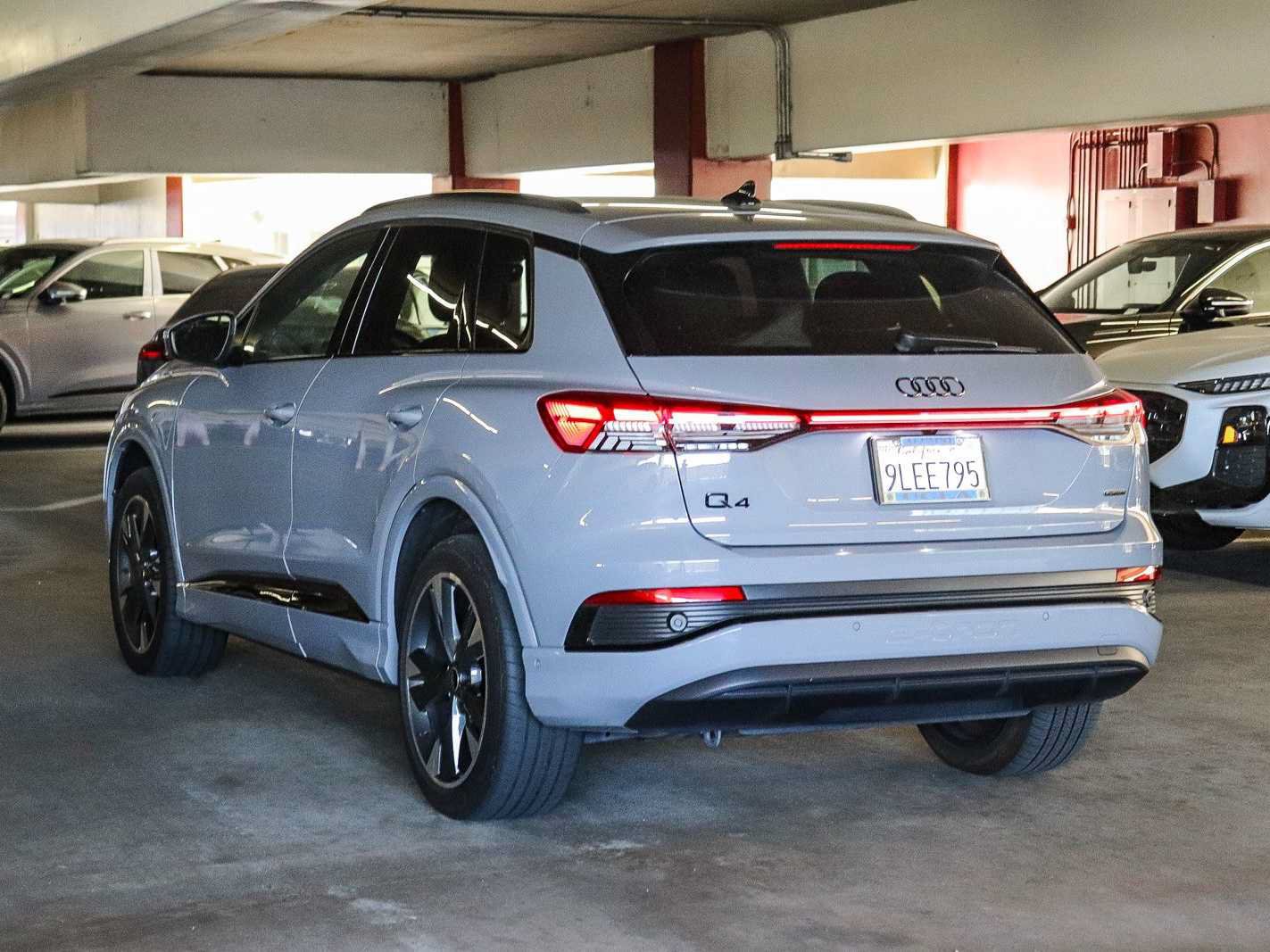 Used 2024 Audi Q4 e-tron Premium Plus w/ Premium Plus AWD/4WD image 2