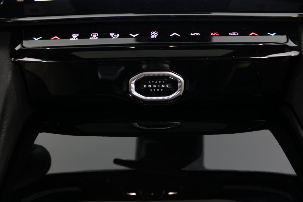 New 2027 Jeep Grand Cherokee 4WD image 6