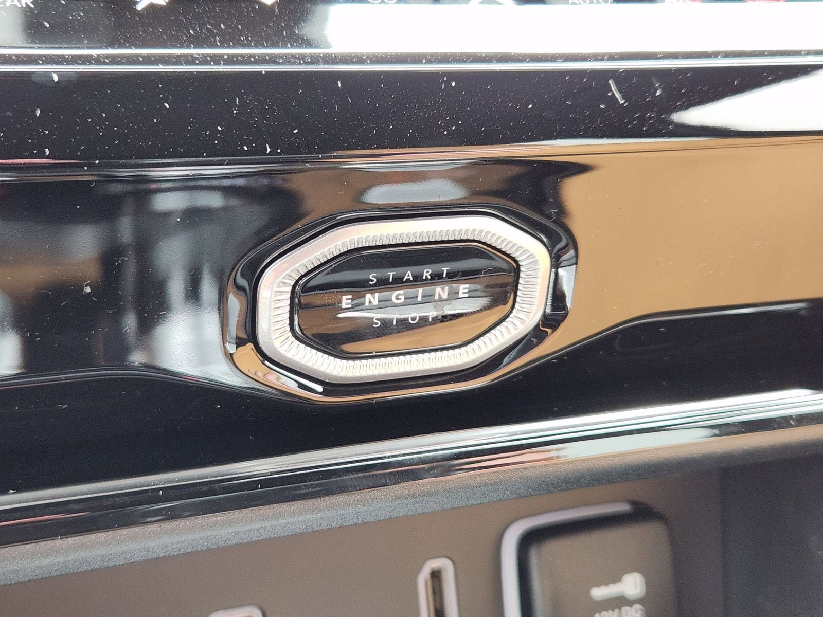 New 2026 Jeep Grand Cherokee L Summit AWD/4WD image 29