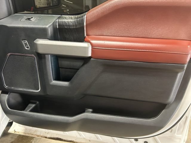 Used 2018 Ford F150 Platinum w/ Equipment Group 701A Luxury AWD/4WD image 21