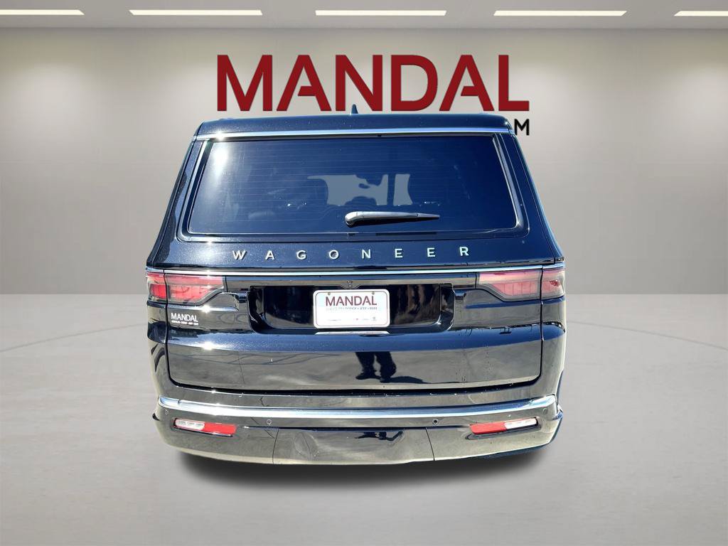 Used 2025 Jeep Wagoneer L Series II w/ 8-pass Seating Package AWD/4WD image 6