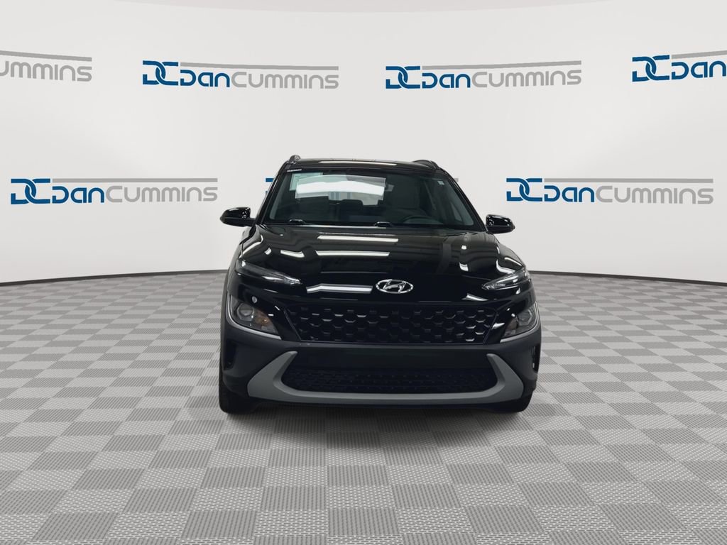 Used 2022 Hyundai Kona SEL FWD image 3