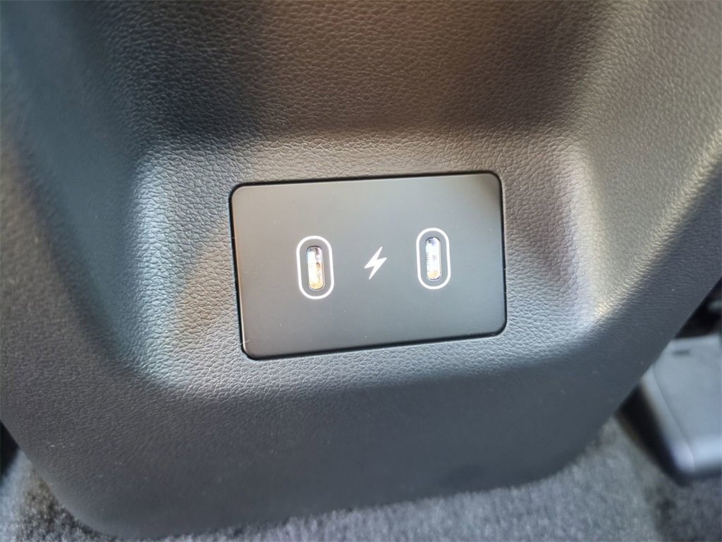 New 2026 Hyundai Tucson Blue SE image 16