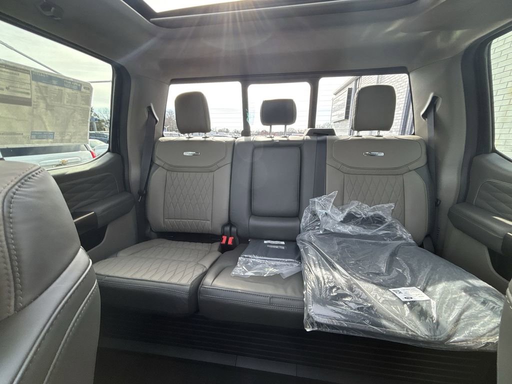 New 2026 Ford F350 Platinum w/ Platinum Plus Package image 26