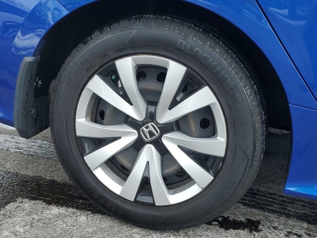 Certified 2022 Honda Civic LX image 5