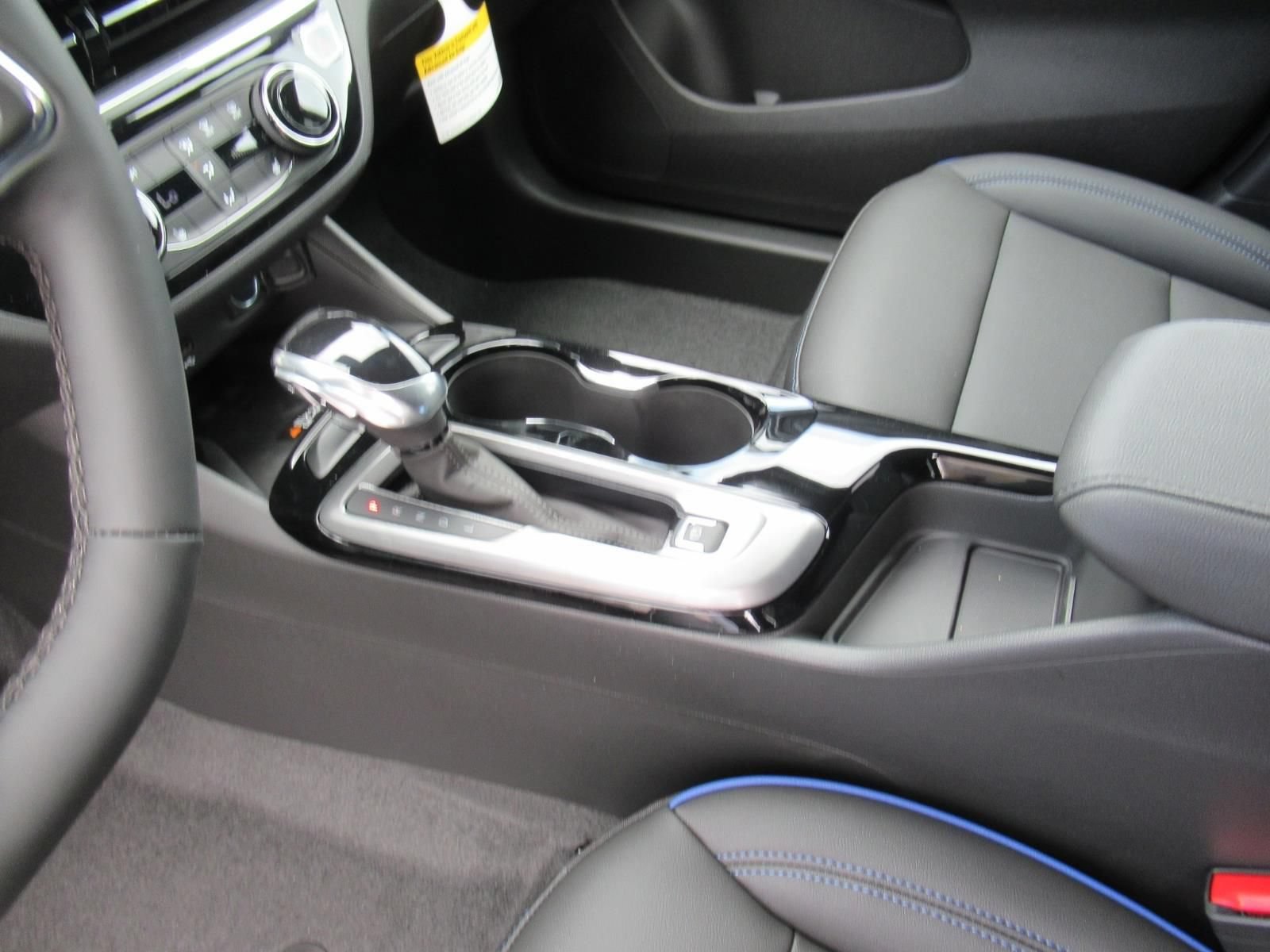 New 2026 Buick Envista Sport Touring w/ Convenience I Package FWD image 18