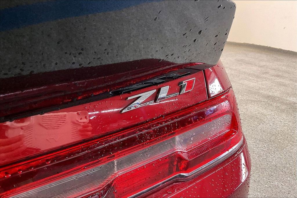 Used 2015 Chevrolet Camaro ZL1 RWD image 25