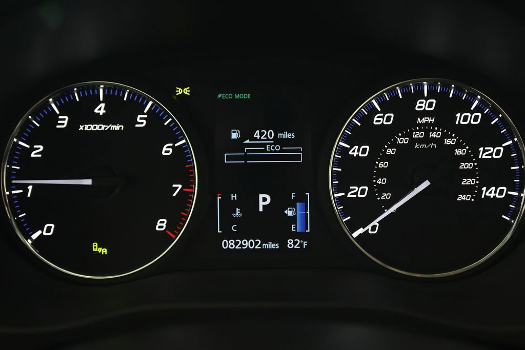 Used 2018 Mitsubishi Outlander SEL FWD image 21