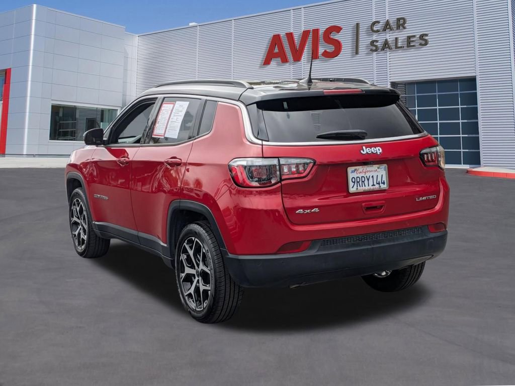 Used 2025 Jeep Compass Limited AWD/4WD image 9