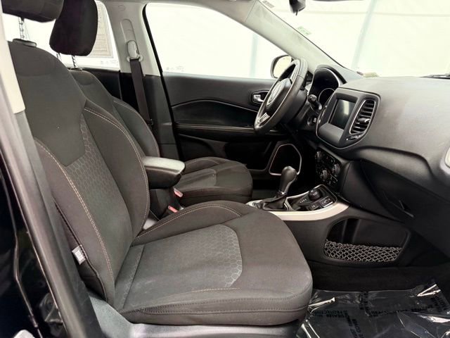 Used 2021 Jeep Compass Sport image 18