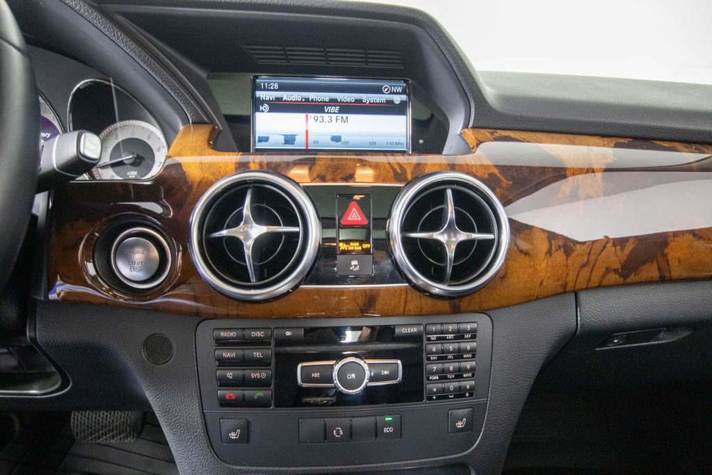 Used 2014 Mercedes-Benz GLK 350 2WD image 21