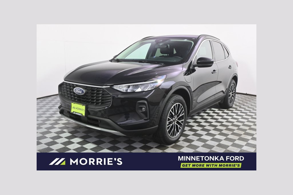 Used 2025 Ford Escape SE