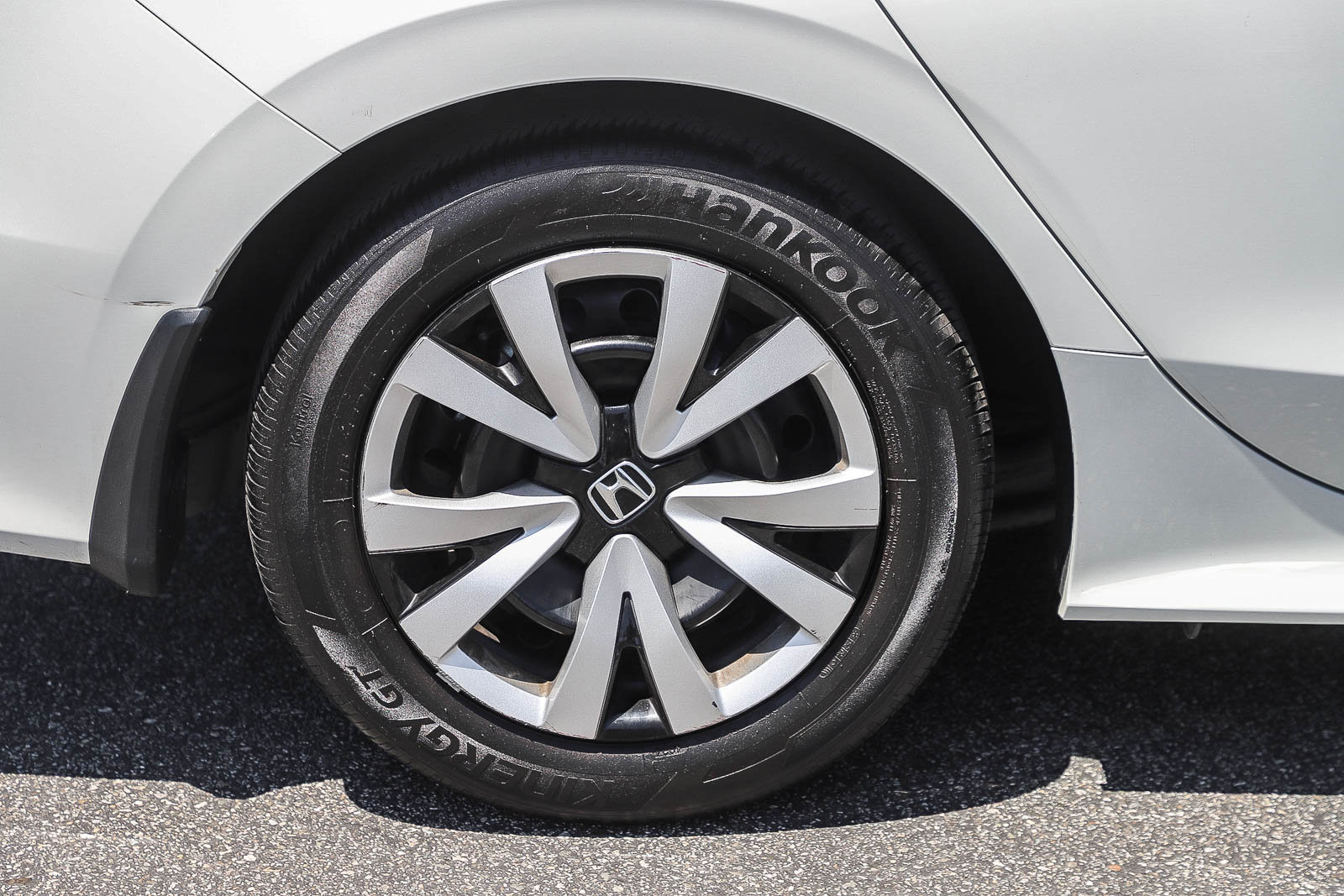 Used 2025 Honda Civic LX image 13