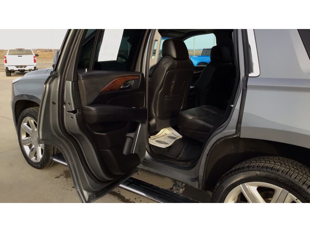 Used 2020 Cadillac Escalade Premium Luxury image 12