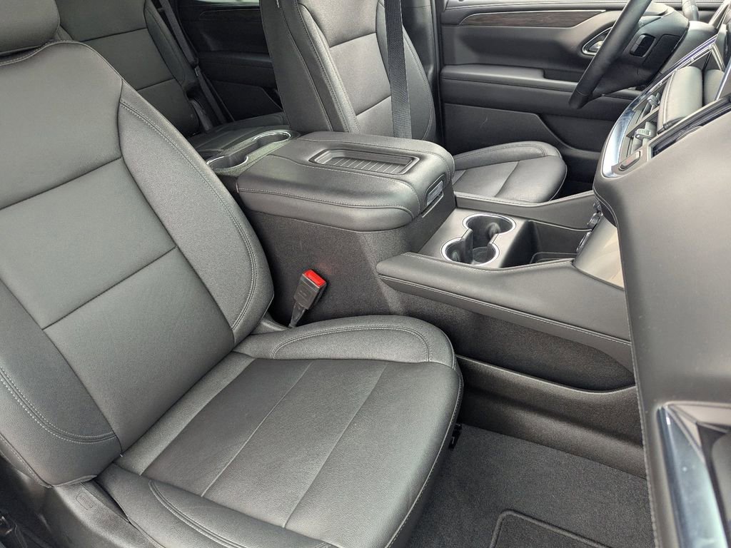 Used 2023 Chevrolet Tahoe LT w/ Luxury Package RWD image 11