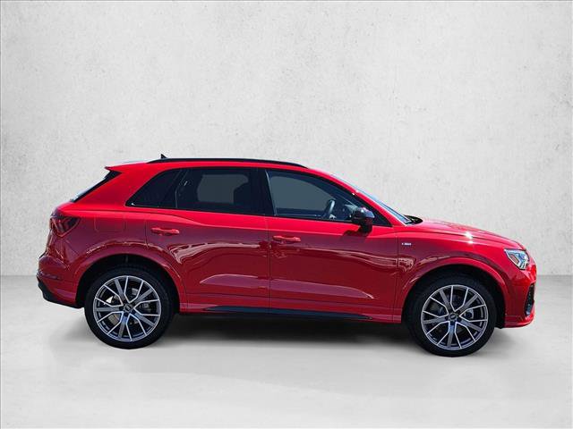 Certified 2025 Audi Q3 2.0T Premium Plus w/ Premium Plus Package AWD/4WD image 4