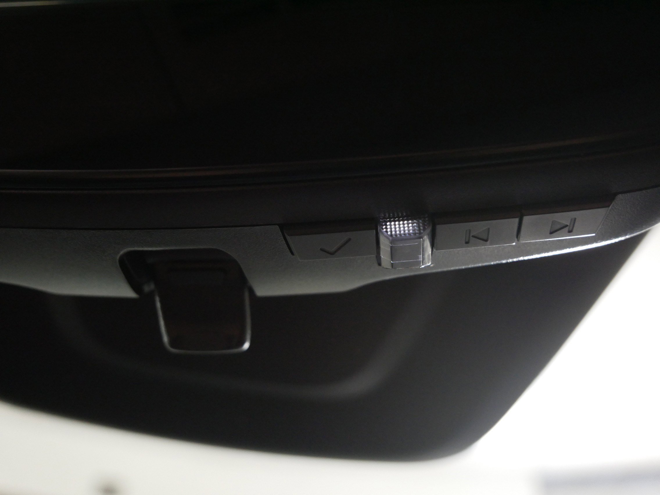 Certified 2024 Chevrolet Blazer EV RS image 32