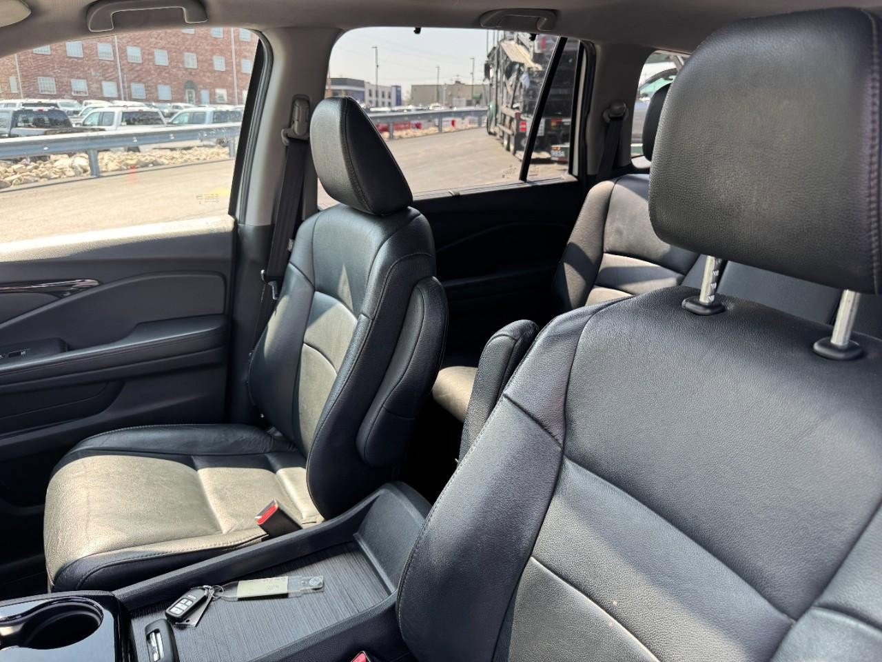 Used 2021 Honda Pilot Touring image 21