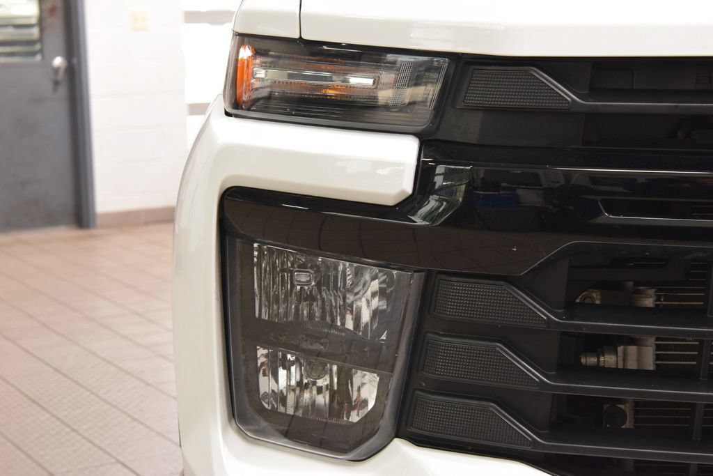 Used 2024 Chevrolet Silverado 3500 W/T w/ WT Convenience Package AWD/4WD image 6