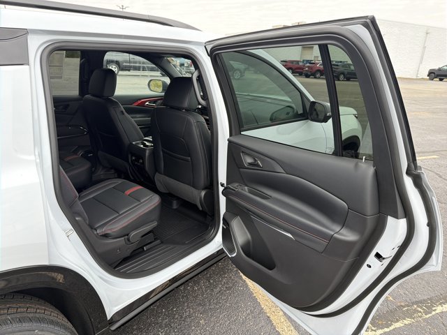 New 2026 Chevrolet Traverse RS image 27