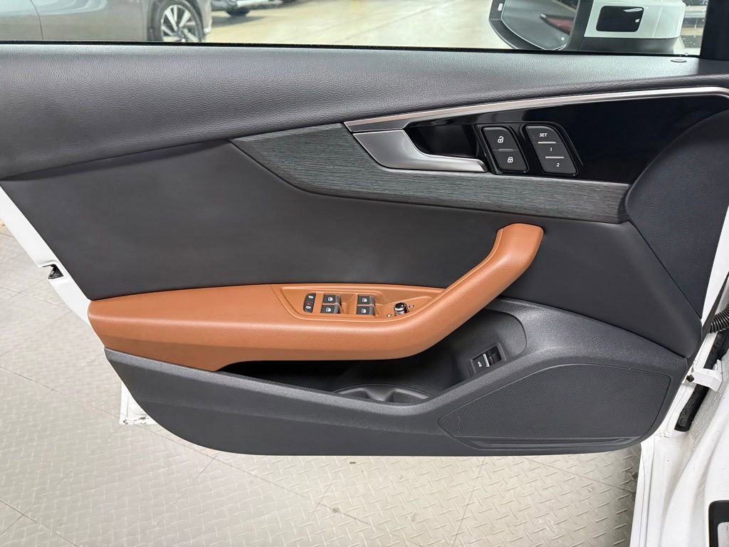 Used 2021 Audi A4 2.0T Premium w/ Convenience Package image 8