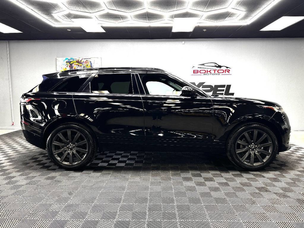 Used 2018 Land Rover Range Rover Velar R-Dynamic HSE AWD/4WD image 17