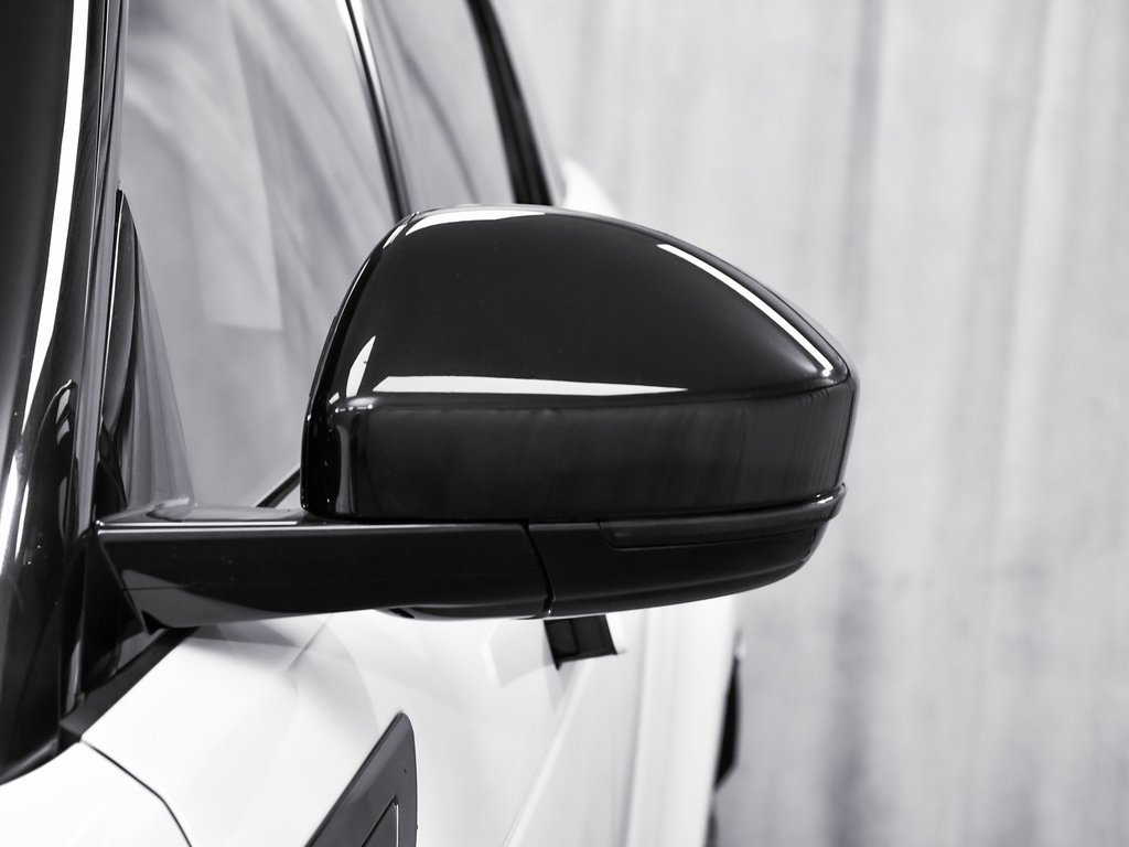 Used 2022 Land Rover Range Rover Evoque SE image 75