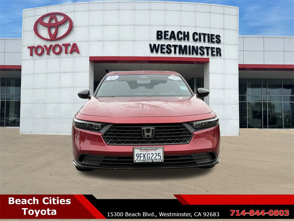 Used 2023 Honda Accord Sport image 4