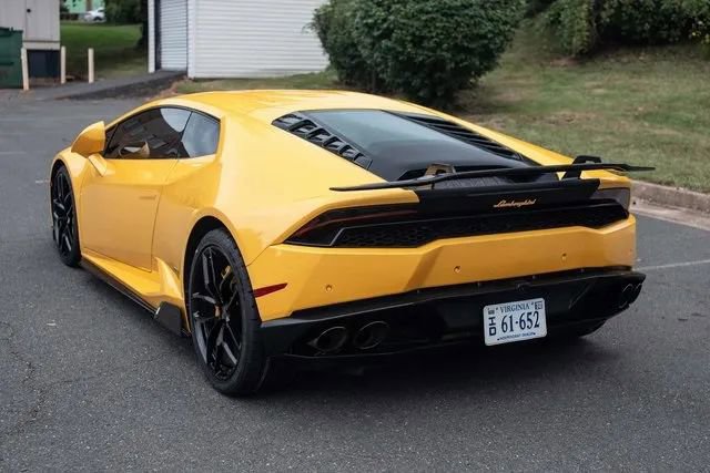 Used 2015 Lamborghini Huracan LP 610-4 image 36