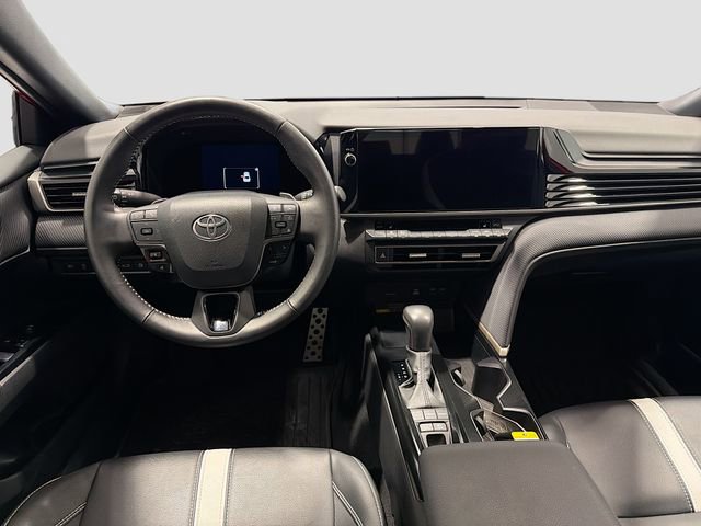 Used 2025 Toyota Camry SE w/ Multimedia Upgrade Package image 20