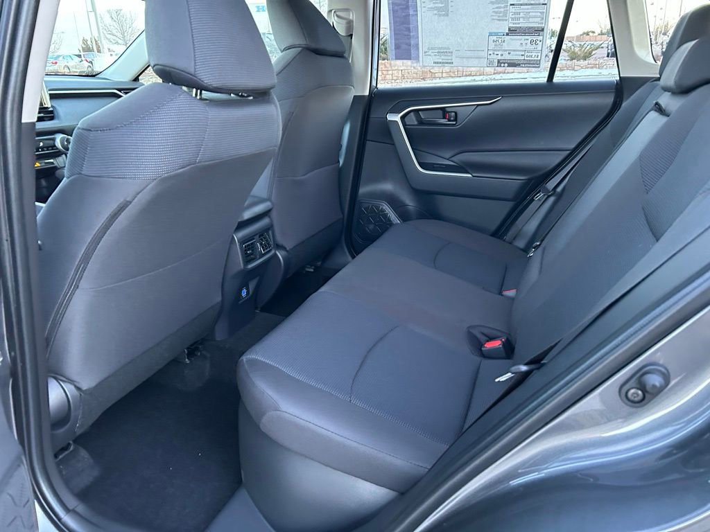 Used 2025 Toyota RAV4 LE image 22