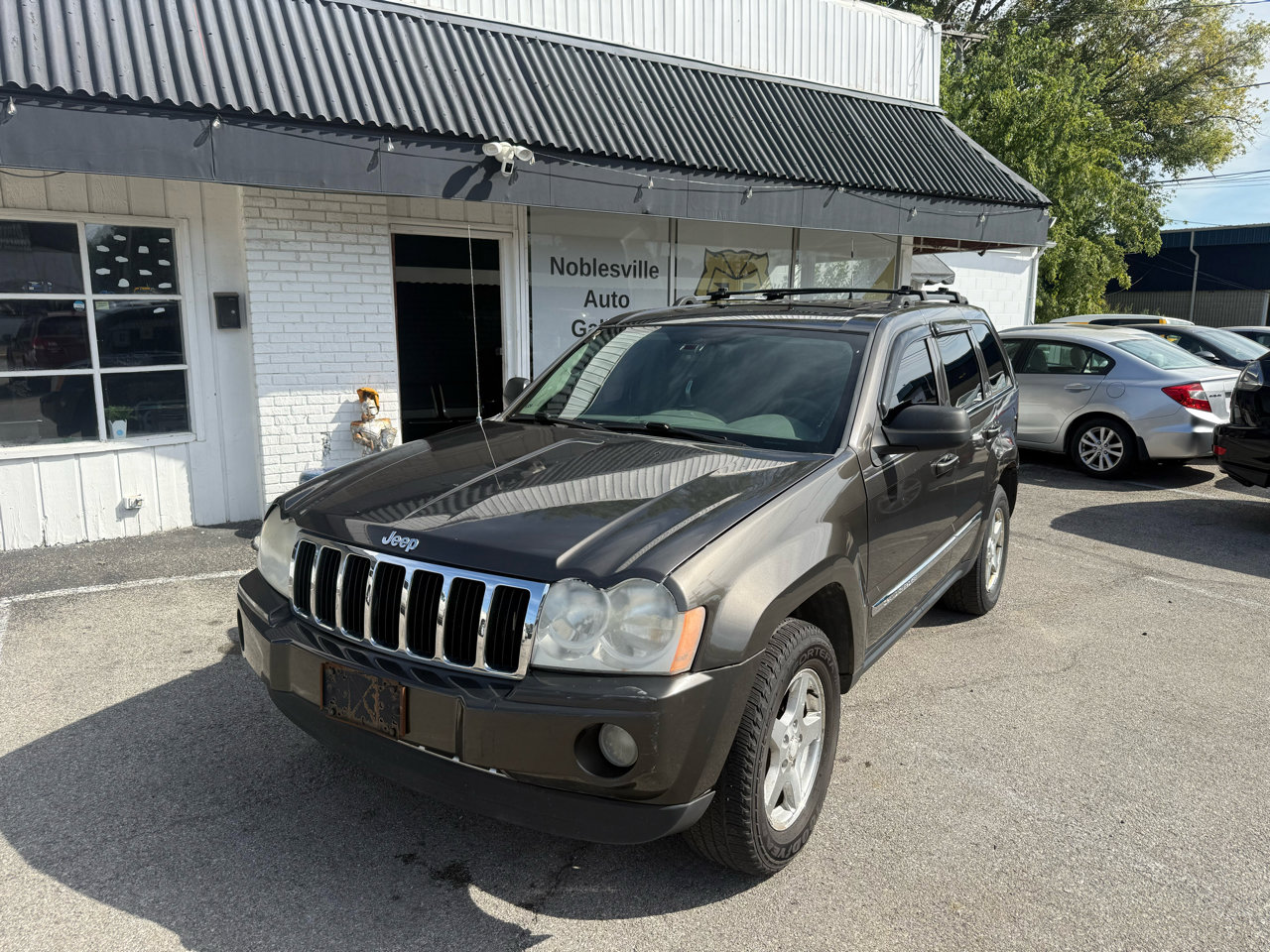Used 2006 Jeep Grand Cherokee Limited image 1