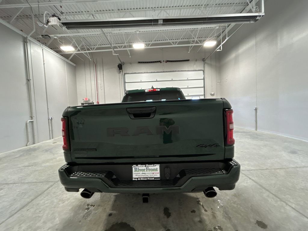 New 2026 RAM 1500 4x4 Crew Cab image 7